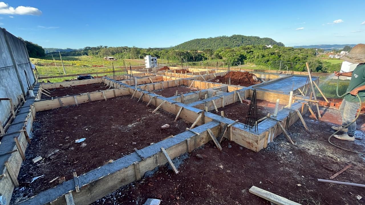 Baldrame concretado e impermeabilizado