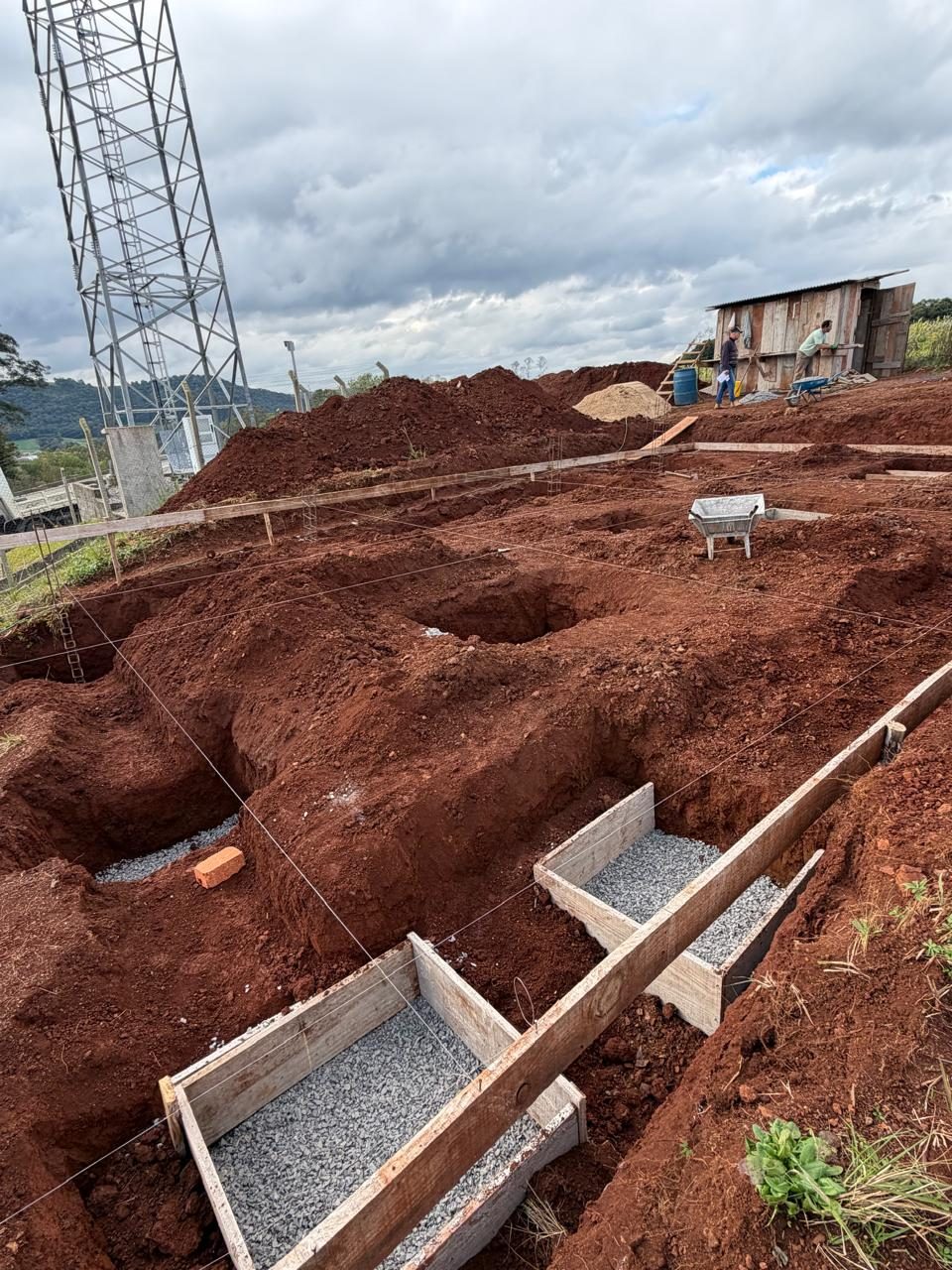 Formas do baldrame em terreno com desnível
